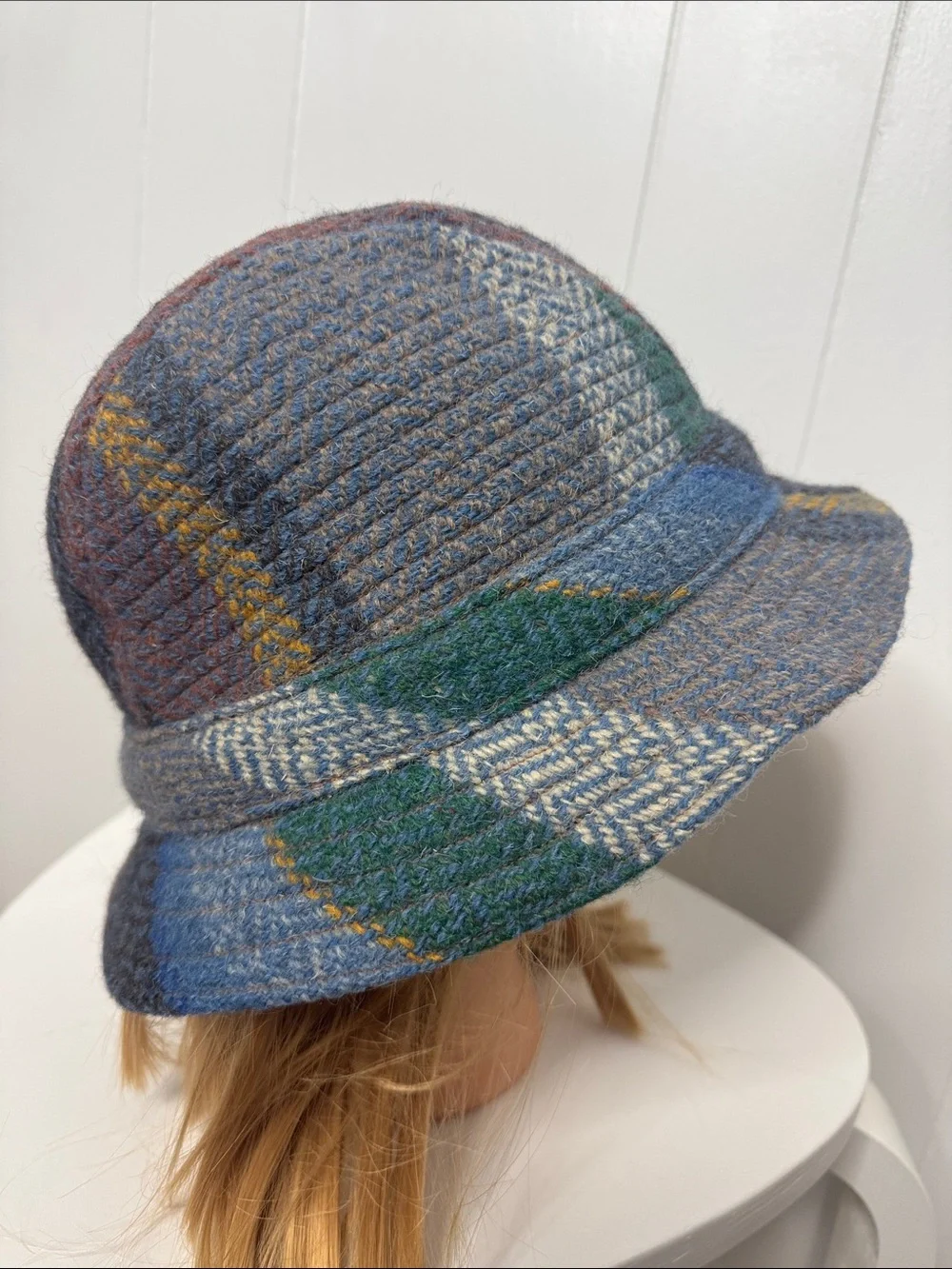 Vintage wool hat plaid women’s - Picture 3 of 7